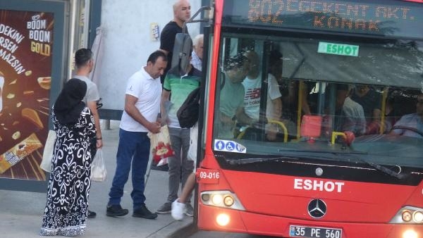 İzmir trafiğinde 'grev' yoğunluğu