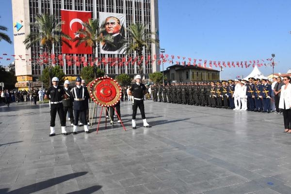 İzmir'de 30 Ağustos coşkusu