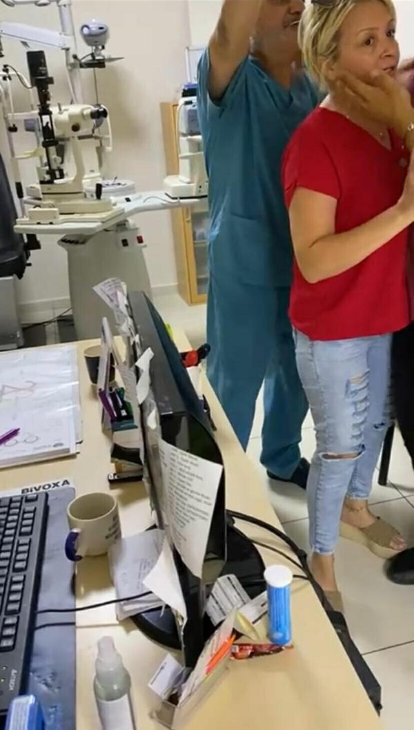 İzmir'de göz doktoru, hasta ve yakını tarafından darbedildi