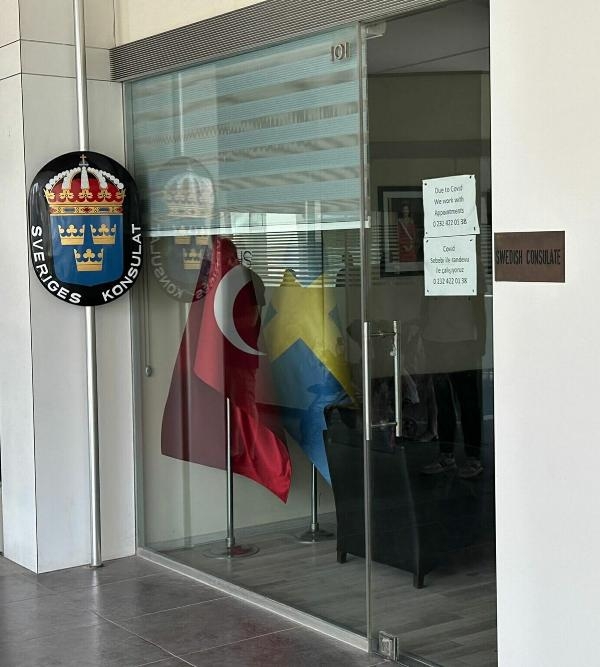 İzmir'deki konsoloslukta silahlı saldırı