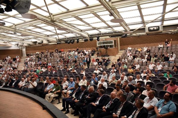 Karşıyaka'da sürpriz! Azat Yeşil dönemi