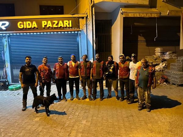 Kaybolan 80 yaşındaki kadın, zeytin bahçesinde bulundu