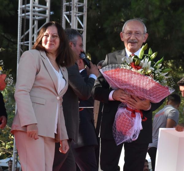 Kılıçdaroğlu: 1940'lı yıllarda uçak ihraç eden 5 ülkeden 1'i Türkiye idi