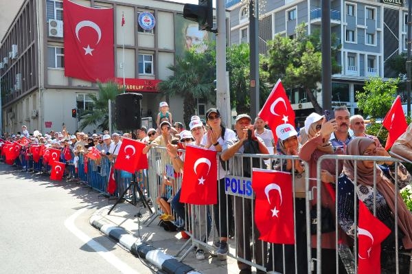 Manisa'da komandolu 30 Ağustos