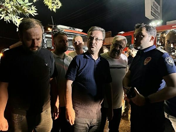 Sanayi sitesinde yangın: 7 kişi hastaneye kaldırıldı