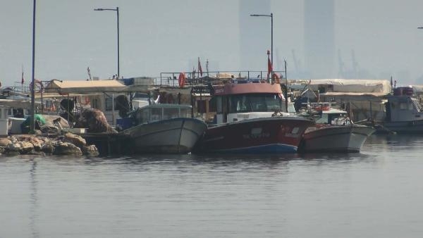 Saniyede 30 milyon mikroplastik Ege'ye karışıyor