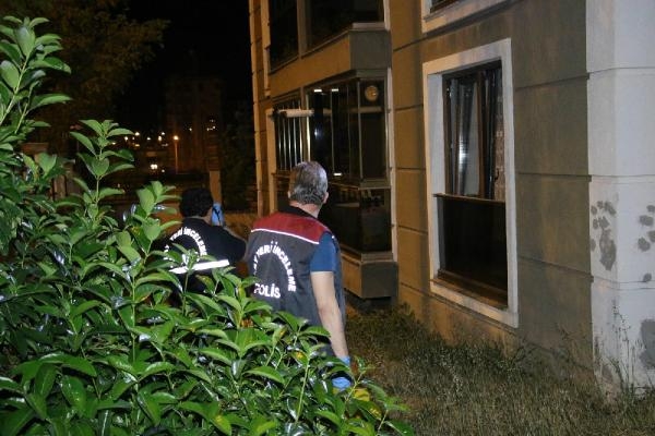 Tartıştığı kocasını bıçaklayarak öldürdü