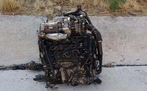 190 km hız ve sonu: 2 ölü, 7 yaralı