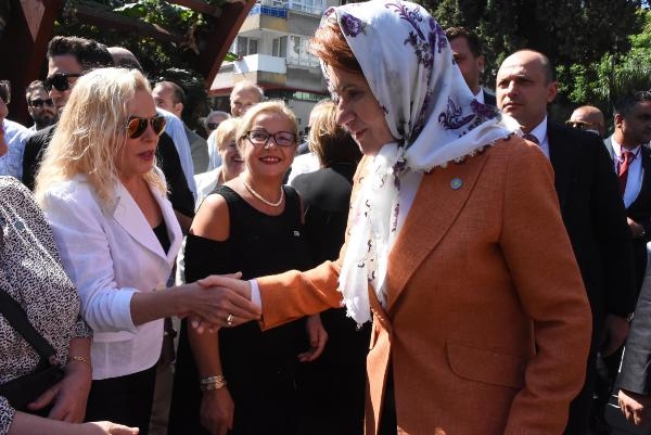 Akşener İzmir'de! Elif gibi dimdik olacağım