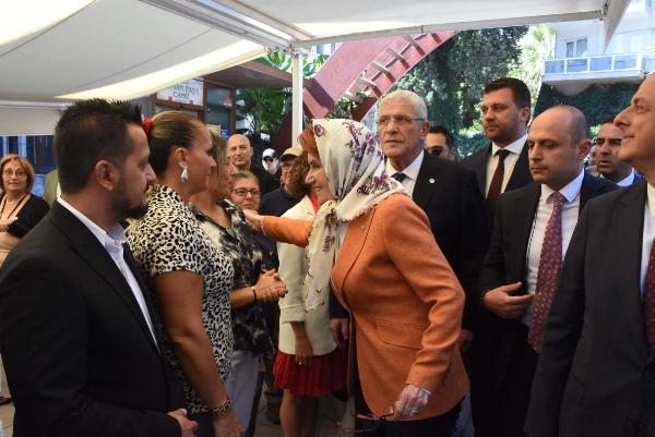 Akşener İzmir'de! Elif gibi dimdik olacağım