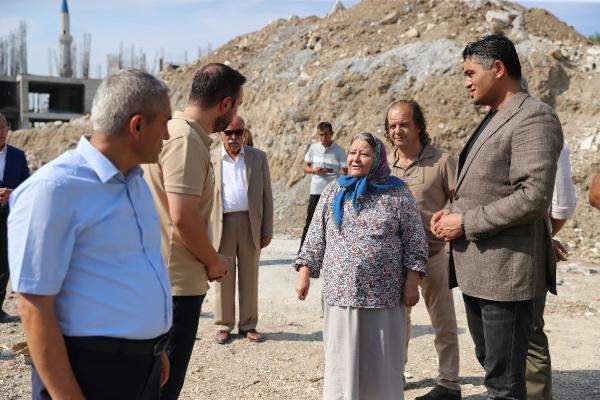 Aliağa Şehit O. Özgür Çevik Anadolu Lisesi'nde inşaat sürüyor