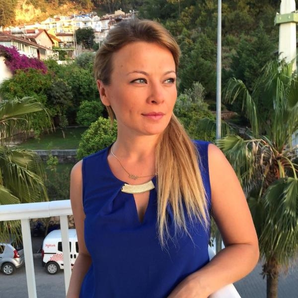 Avukat Elif, restoranda hayatını kaybetti