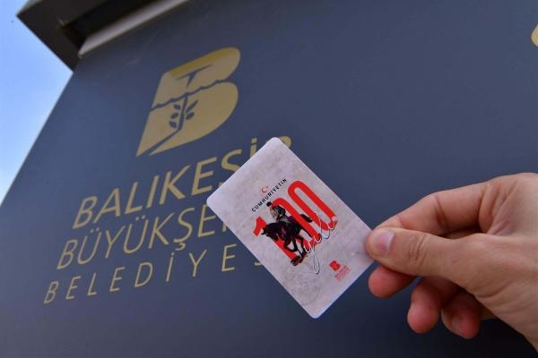Balıkesir'de belediyeden 100'üncü yıla özel BALKART