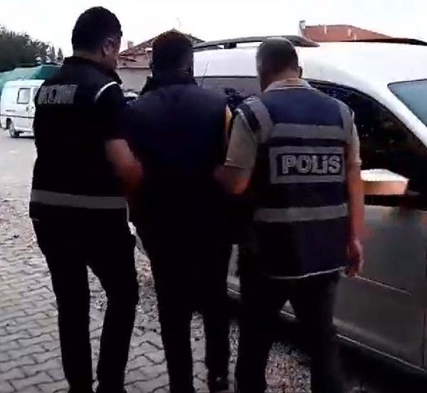 Balıkesir'de FETÖ operasyonu: 25 gözaltı