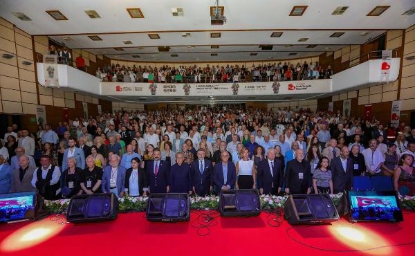 Bayraklı'da muhteşem festival!