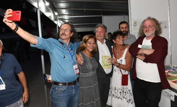Belediyeden etkinlik! 4'üncü Bornova Kitap Günleri başladı