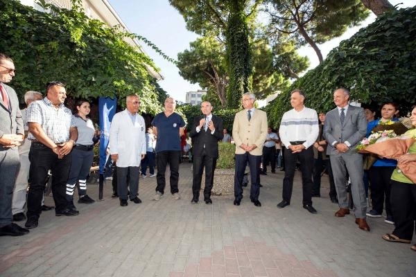 Eşrefpaşa Hastanesi'nde görev değişimi! Yeni başhekim geldi