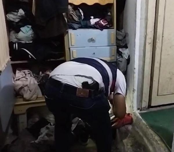 Evinde 35 silah ele geçirilen şüpheli tutuklandı