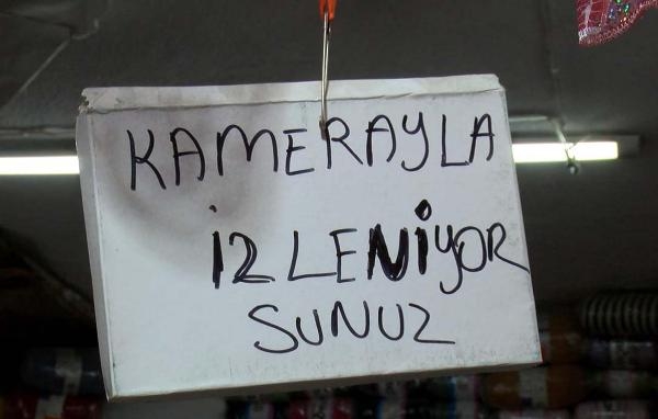 Hırsızların resmini tek tek yayınladı