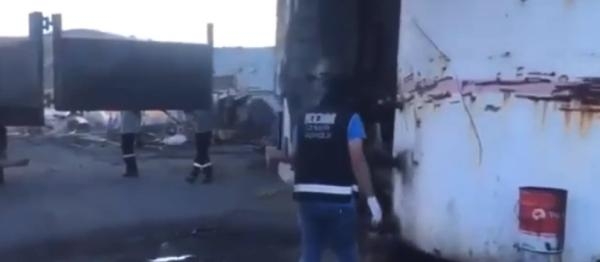 İzmir'de 65 ton kaçak akaryakıt ele geçirildi; 3.2 milyon lira ceza kesildi