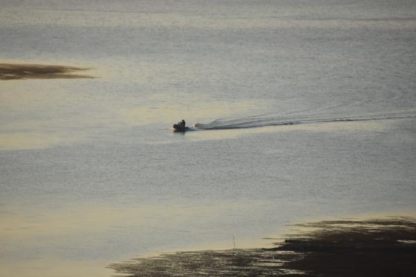 İzmir'de yangın helikopteri baraja düştü  
