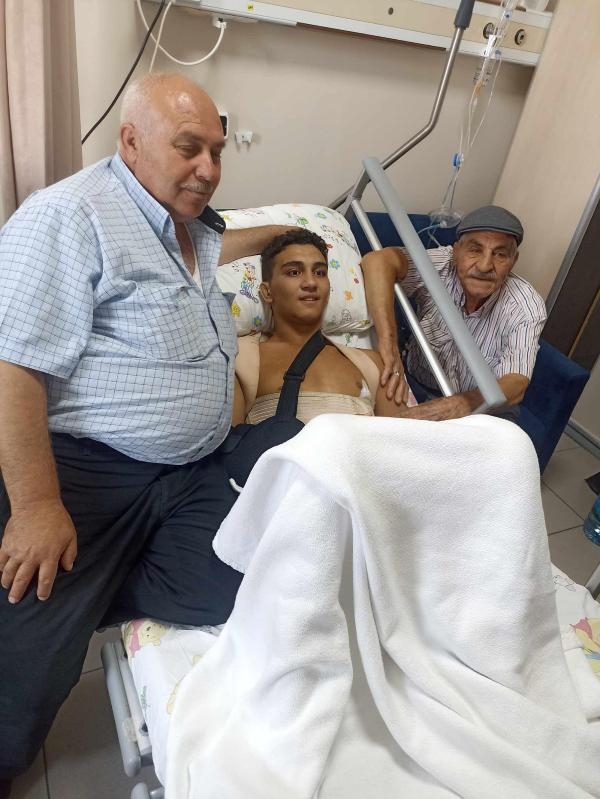 Kazada yaralanan milli güreşçi Beytullah, 13 gün sonra yoğun bakımdan çıktı