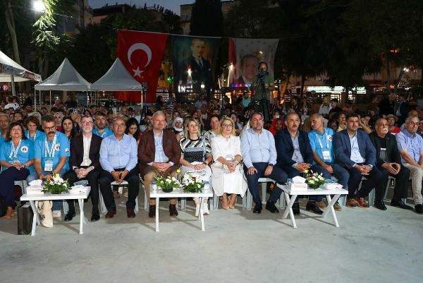 Menemen'de festivale muhteşem final