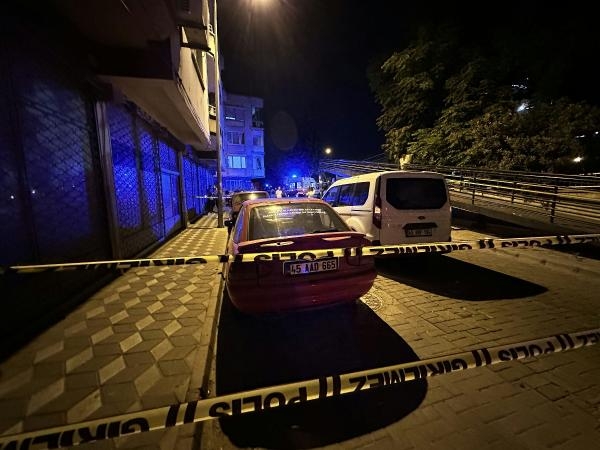 Sokakta dehşet! İki kadını vurdu, intihar etti