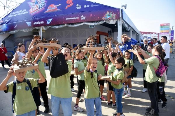 TEKNOFEST İzmir'de başladı