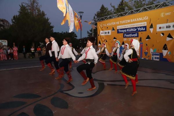 Troya Kültür Yolu Festivali'nde Hamidiye Tabyası'nda anı dalışı yapıldı