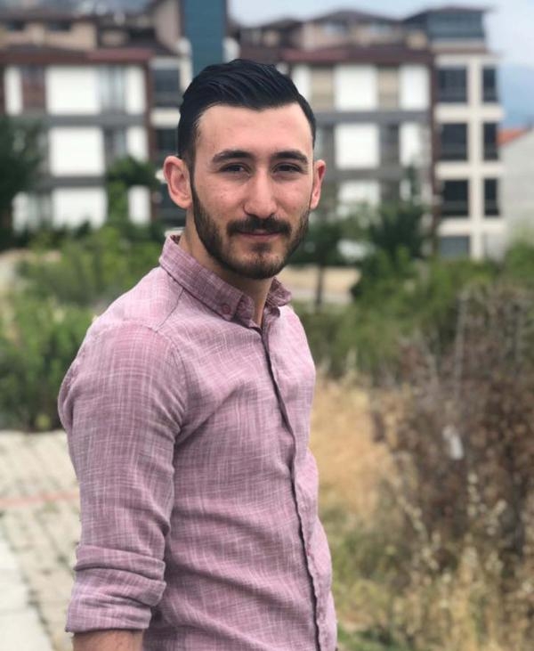Alkollü sürücü kurbanı liseliler toprağa verildi