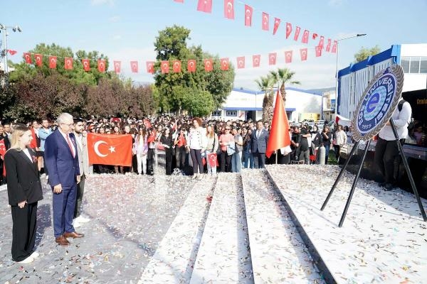 Ege'de Cumhuriyet Bayramı coşkusu