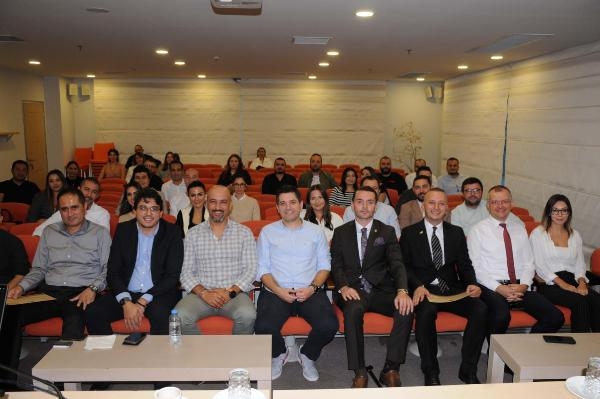 EGİAD'dan dijital dönüşüme uluslararası yaklaşım