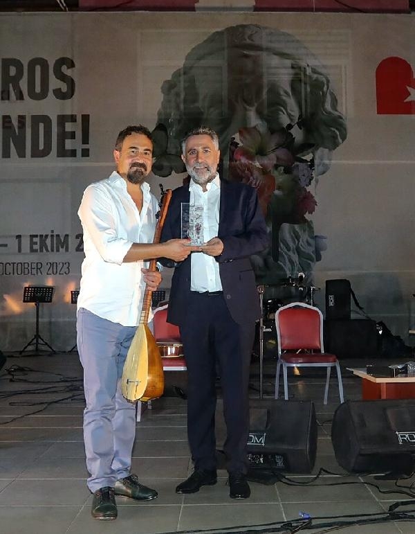 Homeros Festivali'nde İlber Ortaylı ve Metin Uca halkla buluştu
