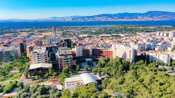 İzmir Ekonomi 'dünya listesine' girdi