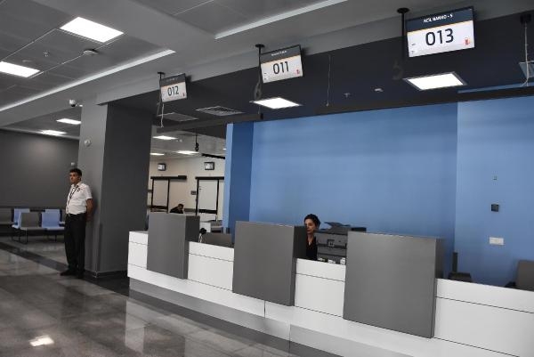 İzmir Şehir Hastanesi, hasta kabulüne başladı