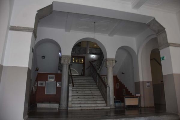 İzmir'in 100 yıllık eğitim tarihi! Yapımında 6 bin asker çalıştı