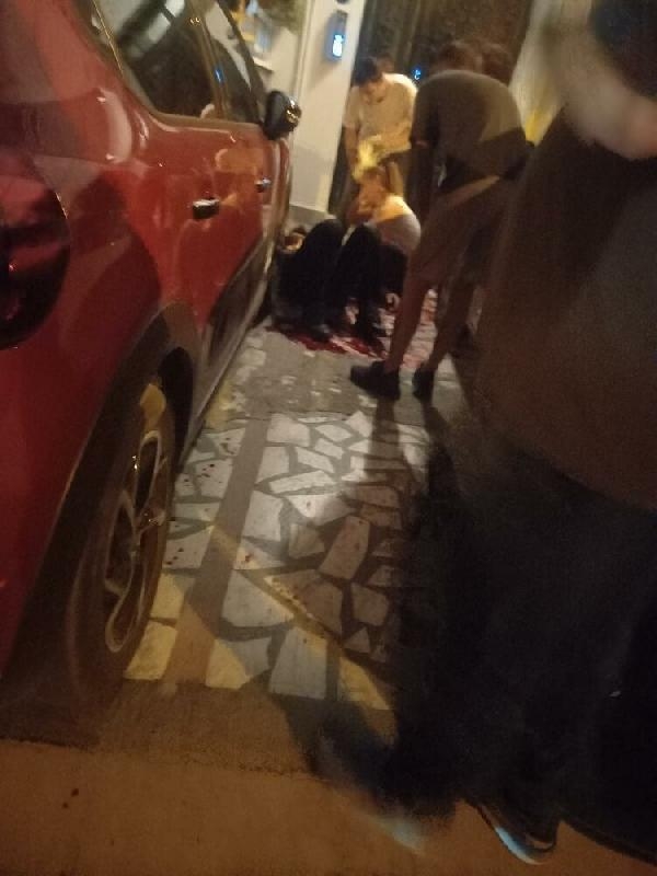 Polis memuru, öğretim görevlisini öldürdü