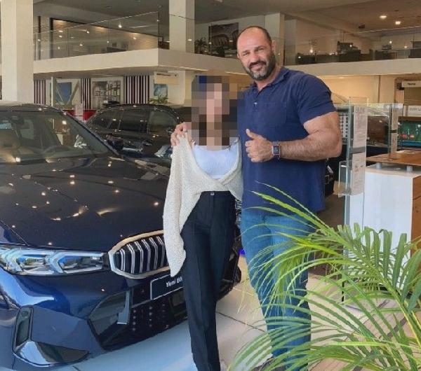 Polis memuru, öğretim görevlisini öldürdü
