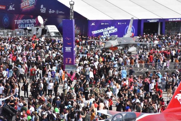TEKNOFEST İzmir'de, 1.1 milyon ziyaretçi ağırlandı
