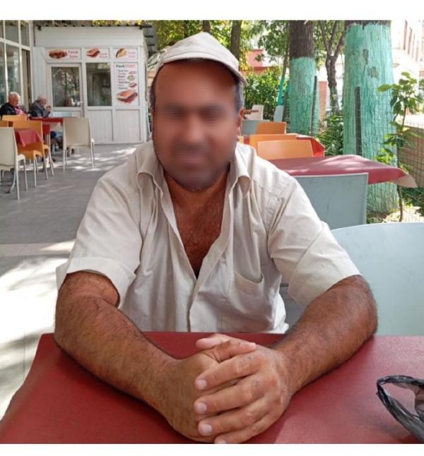 Yuh sana! Kızını satan baba!