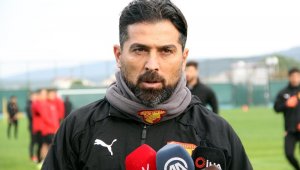 Göztepe'nin hocası annesini kaybetti