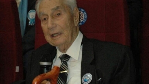 Prof. Dr. Orhan Cura yaşama veda etti