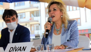 "O kumu alır, uygun yerlerine monte ederiz"