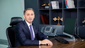 Azerbaycan'ın Ulaştırma Bakanı Nebiyev oldu