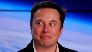 Elon Musk, Pentagon’un iki ihalesini kazandı