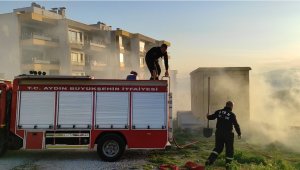 İlk itfaiye aracı arızalı çıktı,  gelen ikinci aracın suyu bitti