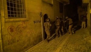 Şanlıurfa'da DEAŞ operasyonu: 7 gözaltı