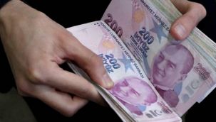 Hükümet memurlar için zam teklifini sundu
