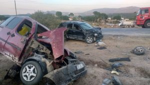 Kafa kafaya çarpıştılar: 1 ölü, 1 yaralı